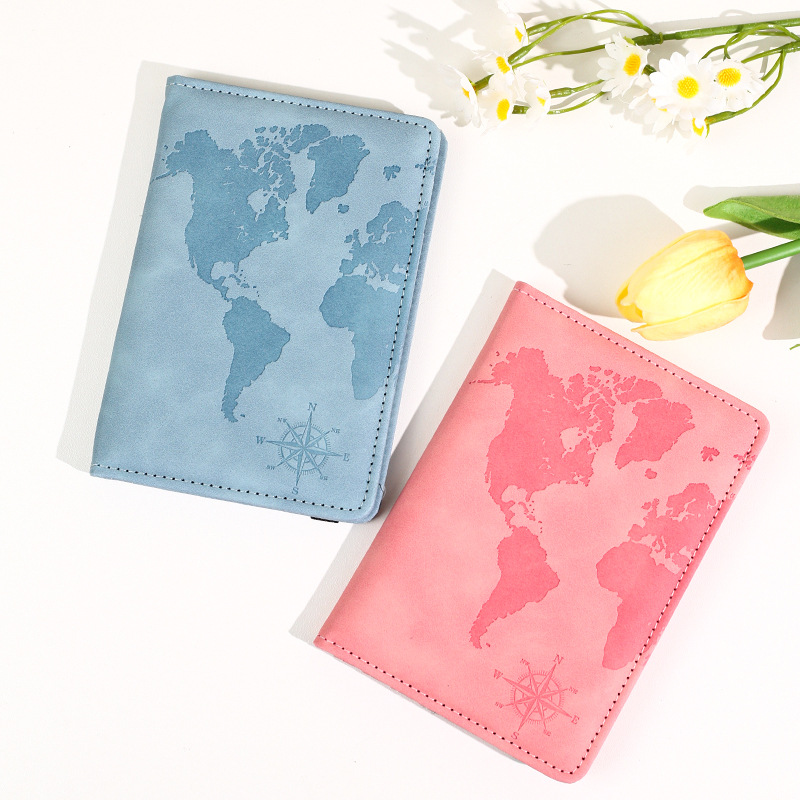 Tempat Paspor Kulit Cetak Peta - Qantas Travel Accessories ulasan dan harga