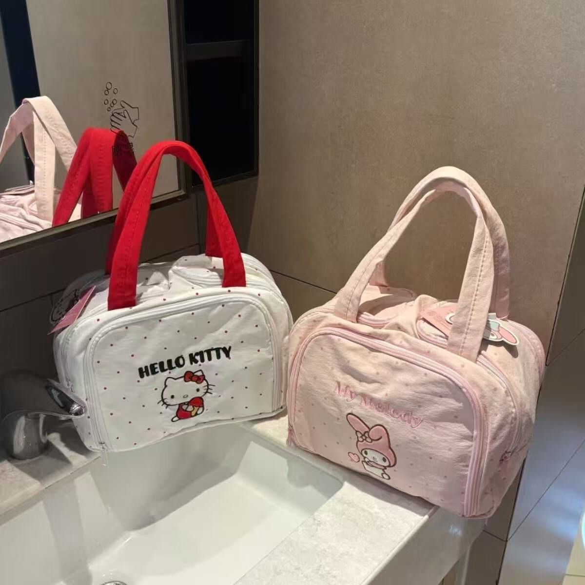 Tas Makeup Anime Lucu Kartun K - Travel Accessories Toiletry Bag ulasan dan harga